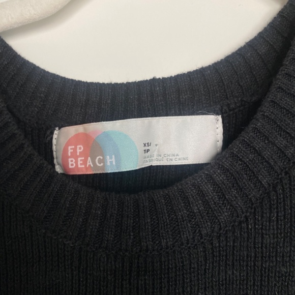 Free people beach top - Picture 3 of 3